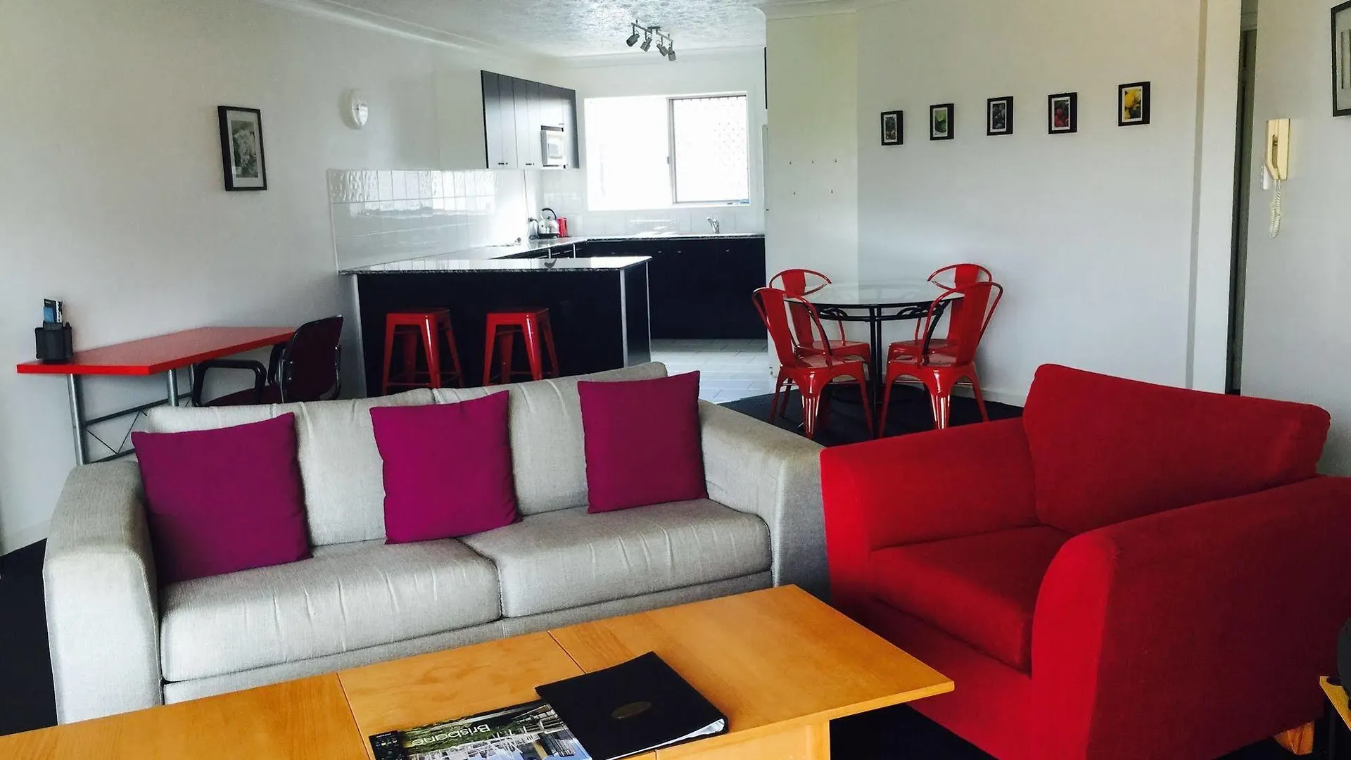 **** Apartahotel The Vista Bel Air Apartments Brisbane Australia